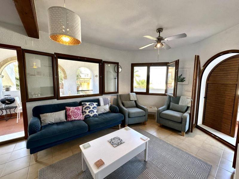 Casa Clare - 3 Bedroom Apartment In เดเนีย ภายนอก รูปภาพ
