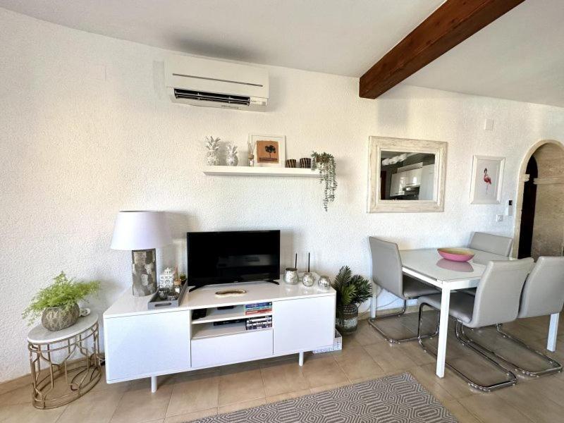 Casa Clare - 3 Bedroom Apartment In เดเนีย ภายนอก รูปภาพ